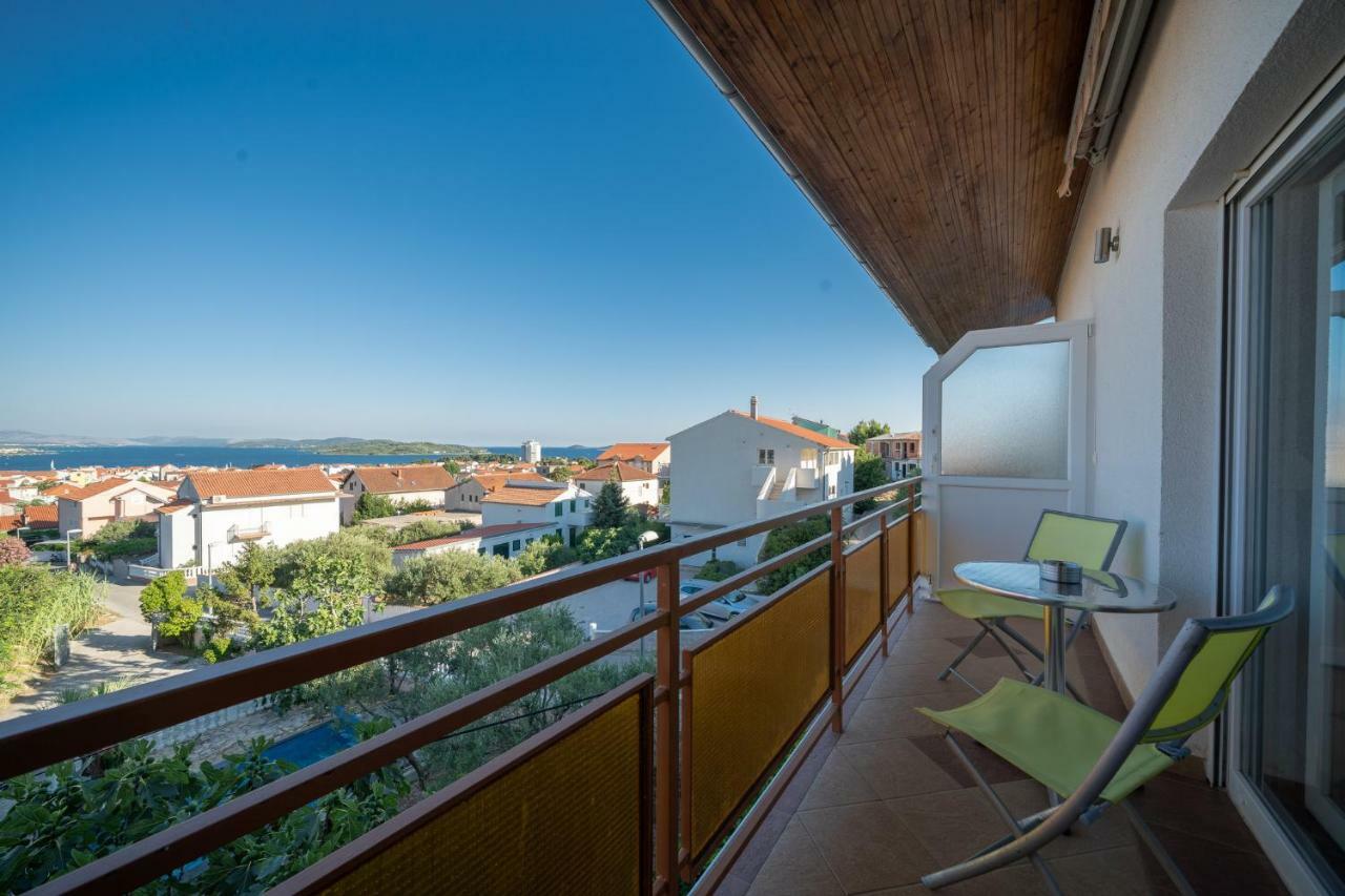 Apartmani Pataca Vodice Exterior foto